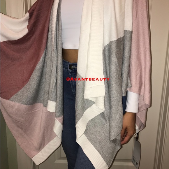 Lululemon Hatha Wrap Quicksand Lightweight Pink - Picture 4 of 7